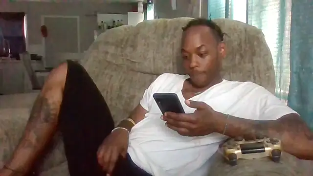 Snapshot of zdaddymm chatting on 05.23.26 zdaddymm online show from 05.23.26