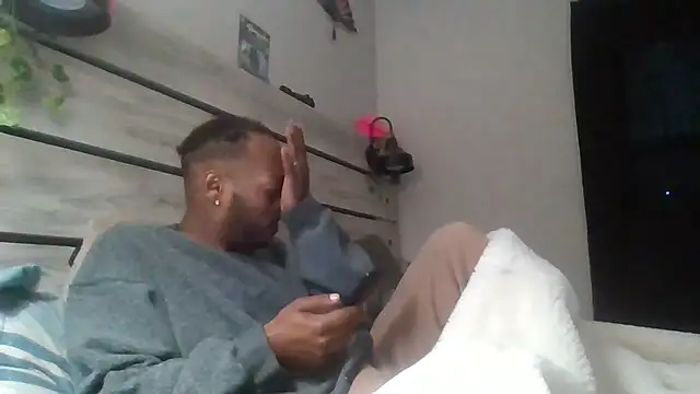 Snapshot of zdaddymm chatting on 06.11.26 zdaddymm online show from 06.11.26