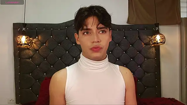 Snapshot of Candy_Juan chatting on 05.26.26 Candy Juan online show from 05.26.26