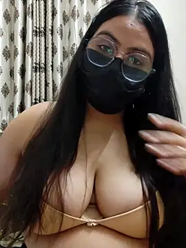 Snapshot of Aysha_69 chatting on 06.29.26 Aysha 69 online show from 06.29.26