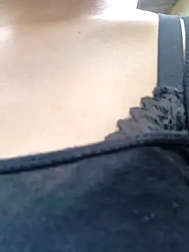 mia0033 online show from 04.09.26