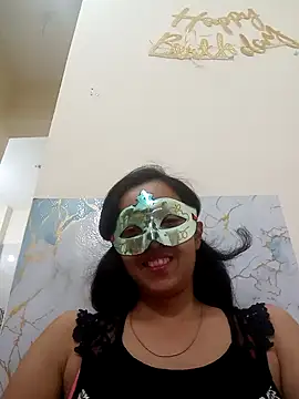 Charming-Cherry online show from 04.18.26