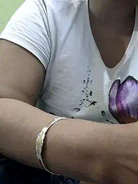 Snapshot of sexy_payal_hot chatting on 05.05.26 sexy payal hot online show from 05.05.26
