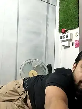 Snapshot of hornydaddy_21 chatting on 04.08.26 hornydaddy 21 online show from 04.08.26