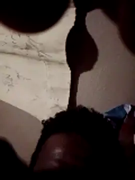 Snapshot of Mondlu chatting on 04.08.26 Mondlu online show from 04.08.26