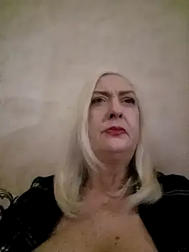 Snapshot of Julia20X chatting on 05.01.26 Julia20X online show from 05.01.26