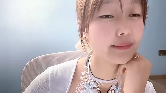 Snapshot of Xiaoqing00 chatting on 04.28.26 Xiaoqing00 online show from 04.28.26