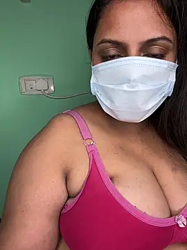 Snapshot of Desifiregirl chatting on 06.17.26 Desifiregirl online show from 06.17.26
