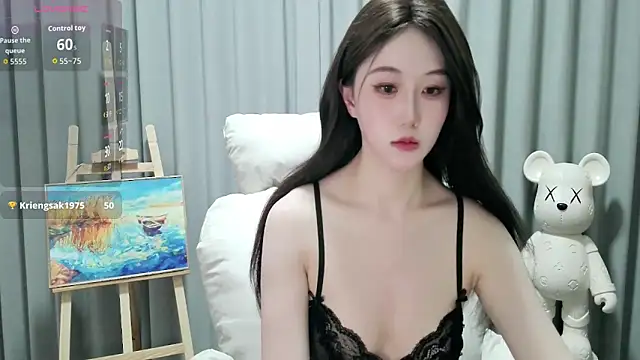 Snapshot of LUNYI-CC chatting on 05.16.26 LUNYI-CC online show from 05.16.26
