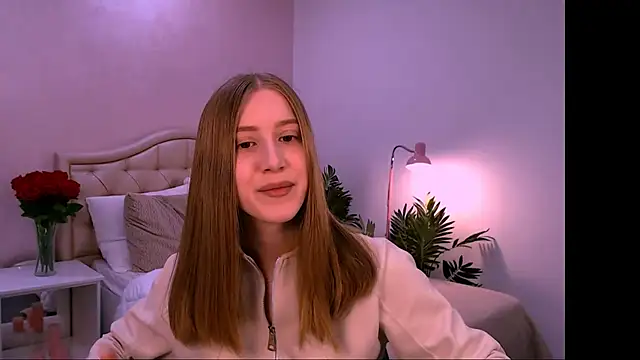 Snapshot of cheeky_chick chatting on 04.29.26 cheeky chick online show from 04.29.26