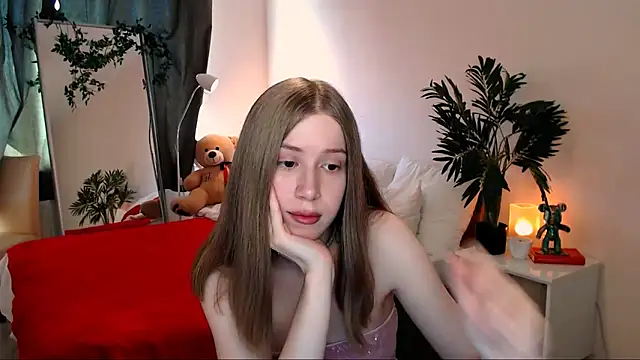 Snapshot of cheeky_chick chatting on 05.24.26 cheeky chick online show from 05.24.26