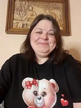 Snapshot of Dear_Natalia chatting on 04.19.26 Dear Natalia online show from 04.19.26