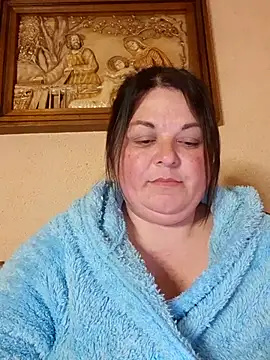 Snapshot of Dear_Natalia chatting on 05.21.26 Dear Natalia online show from 05.21.26