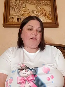 Snapshot of Dear_Natalia chatting on 05.29.26 Dear Natalia online show from 05.29.26