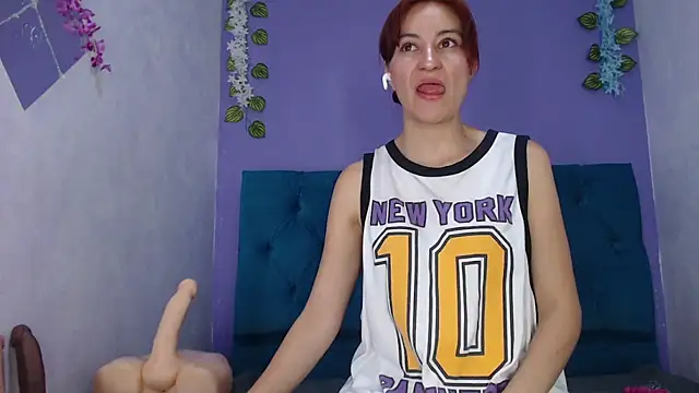 Snapshot of alorena_megancm chatting on 05.13.26 alorena megancm online show from 05.13.26