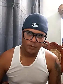 Stark  23 online show from 04.16.26