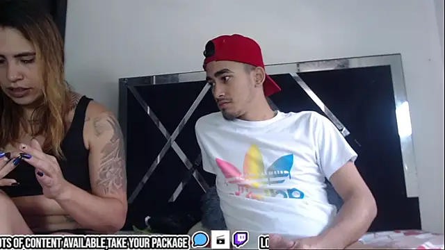 Snapshot of Jhoa_aston chatting on 04.22.26 Jhoa aston online show from 04.22.26