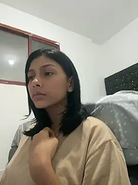 Snapshot of xoxo_anny chatting on 05.21.26 xoxo anny online show from 05.21.26