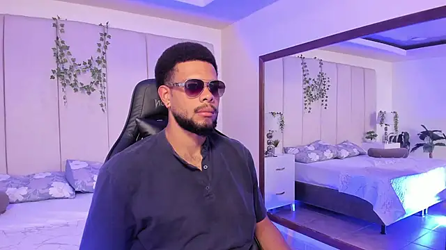 Snapshot of cero_khalifa chatting on 04.12.26 cero khalifa online show from 04.12.26