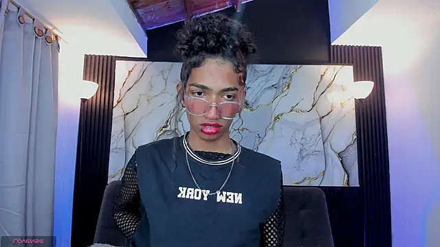 triiangel latinboy online show from 05.02.26