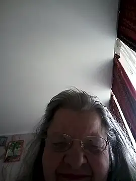 Snapshot of MartaMia68 chatting on 04.23.26 MartaMia68 online show from 04.23.26