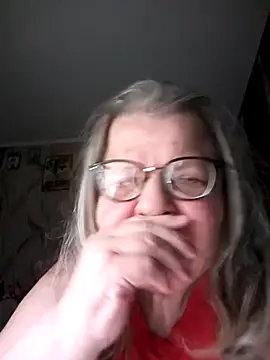 Snapshot of MartaMia68 chatting on 05.05.26 MartaMia68 online show from 05.05.26