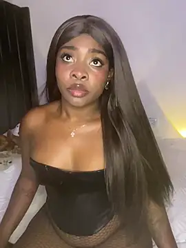 Coralqute online show from 04.11.26