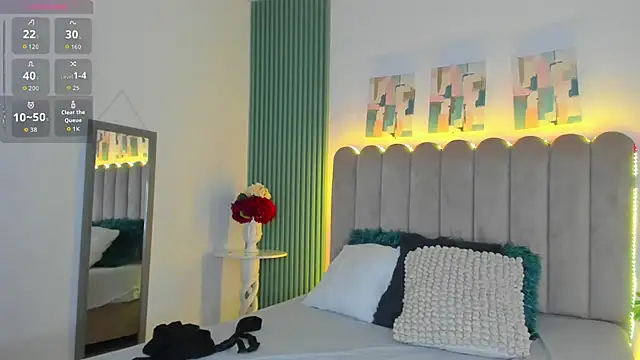 Snapshot of Layla_amirah chatting on 04.30.26 Layla amirah online show from 04.30.26
