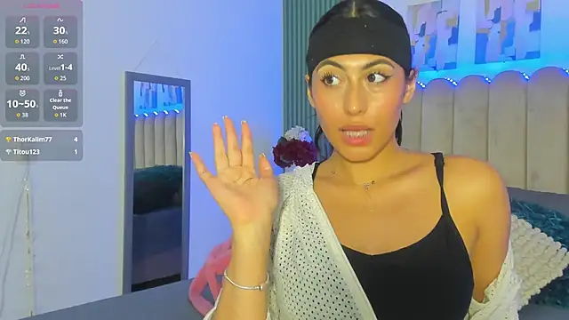 Snapshot of Layla_amirah chatting on 05.10.26 Layla amirah online show from 05.10.26