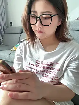 Mu-Mu520 online show from 04.14.26