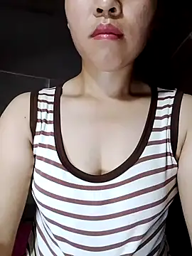 Snapshot of Lucy168 chatting on 04.15.26 Lucy168 online show from 04.15.26