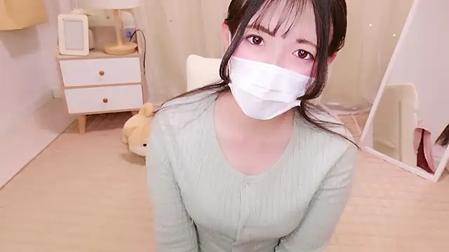 Snapshot of Satomi_nn chatting on 04.13.26 Satomi nn online show from 04.13.26