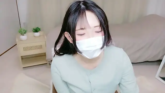 Snapshot of Satomi_nn chatting on 05.01.26 Satomi nn online show from 05.01.26