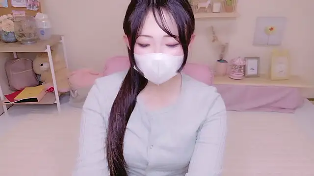 Snapshot of Satomi_nn chatting on 05.22.26 Satomi nn online show from 05.22.26