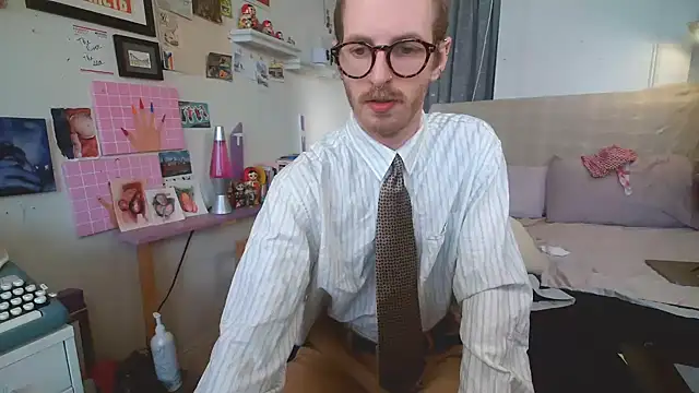 Snapshot of gnickname chatting on 06.23.26 gnickname online show from 06.23.26