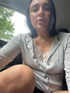 Snapshot of LucyHotty_ chatting on 07.14.26 LucyHotty online show from 07.14.26