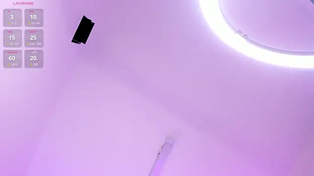 kitty bluuee online show from 04.15.26