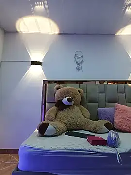 AliceScoot  online show from 05.22.26