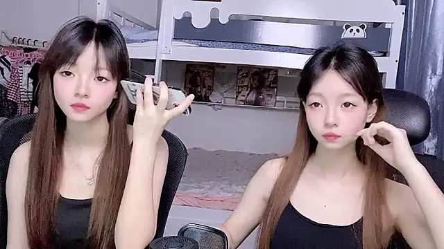 Snapshot of xiaoqiao-daqiao chatting on 04.19.26 xiaoqiao-daqiao online show from 04.19.26