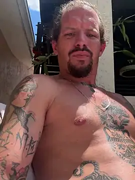 youngwildfreee online show from 04.20.26