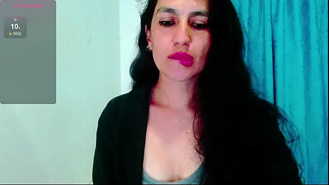 Snapshot of diosa_gil chatting on 05.12.26 diosa gil online show from 05.12.26