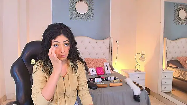 Snapshot of elizabeth_santos1 chatting on 07.07.26 elizabeth santos1 online show from 07.07.26