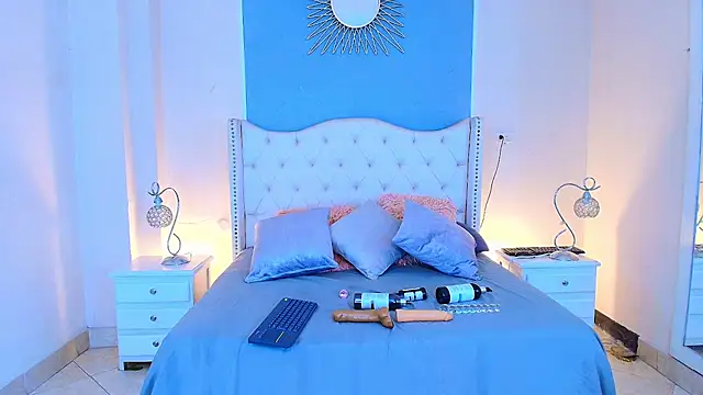 Snapshot of elizabeth_santos1 chatting on 07.09.26 elizabeth santos1 online show from 07.09.26