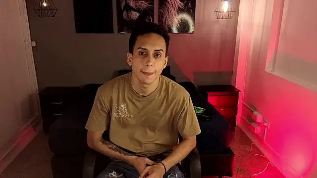 Snapshot of Zack_isback chatting on 04.18.26 Zack isback online show from 04.18.26