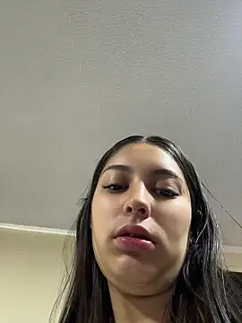 Snapshot of Lucyfer-fire chatting on 04.24.26 Lucyfer-fire online show from 04.24.26