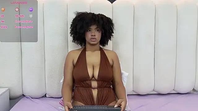 ela ebony  online show from 06.05.26