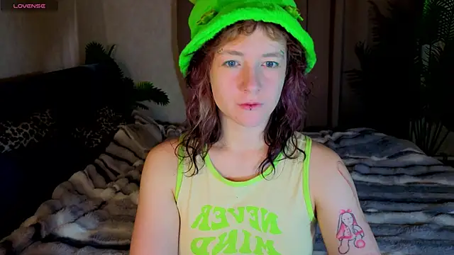Ricki Bloom online show from 07.15.26