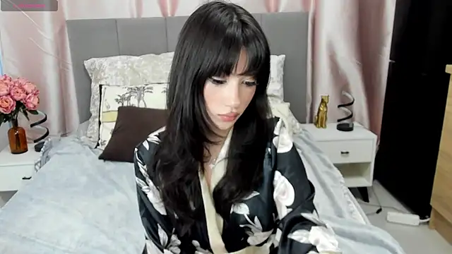 Snapshot of BrianaSteels chatting on 05.16.26 BrianaSteels online show from 05.16.26