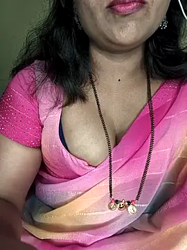 Snapshot of ur_love_kannada1 chatting on 04.19.26 ur love kannada1 online show from 04.19.26