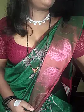 Snapshot of ur_love_kannada1 chatting on 04.21.26 ur love kannada1 online show from 04.21.26